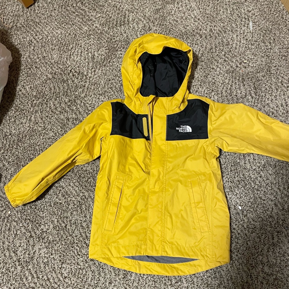 New without tags lightweight yellow jacket for little boy.  Great for spring